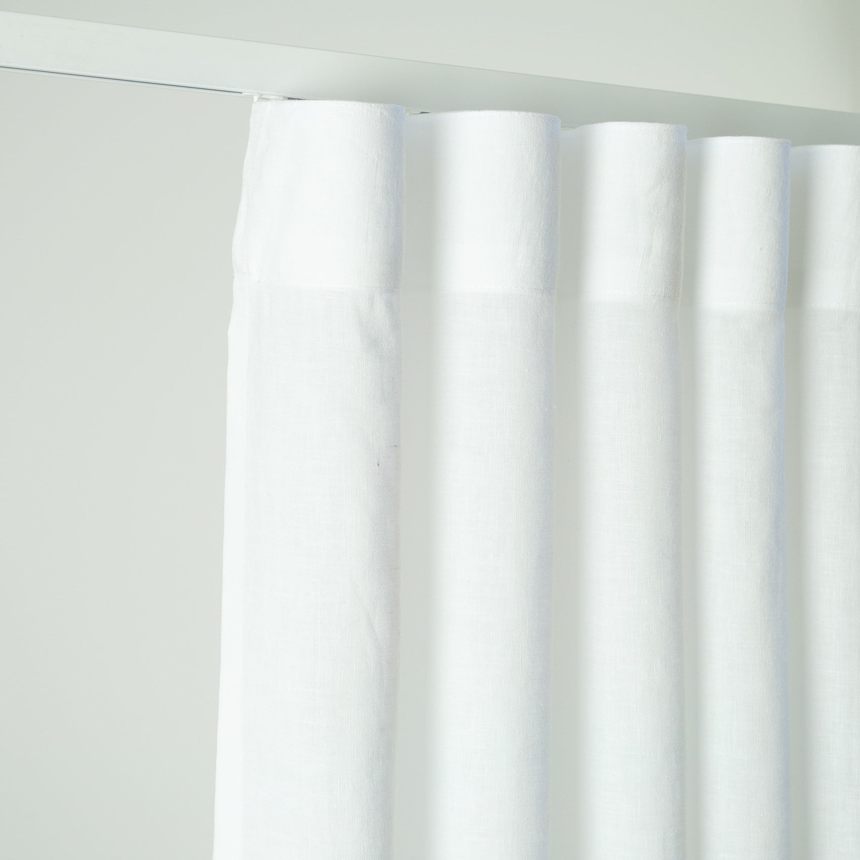 Wavefold Linen Curtain with Blackout Lining