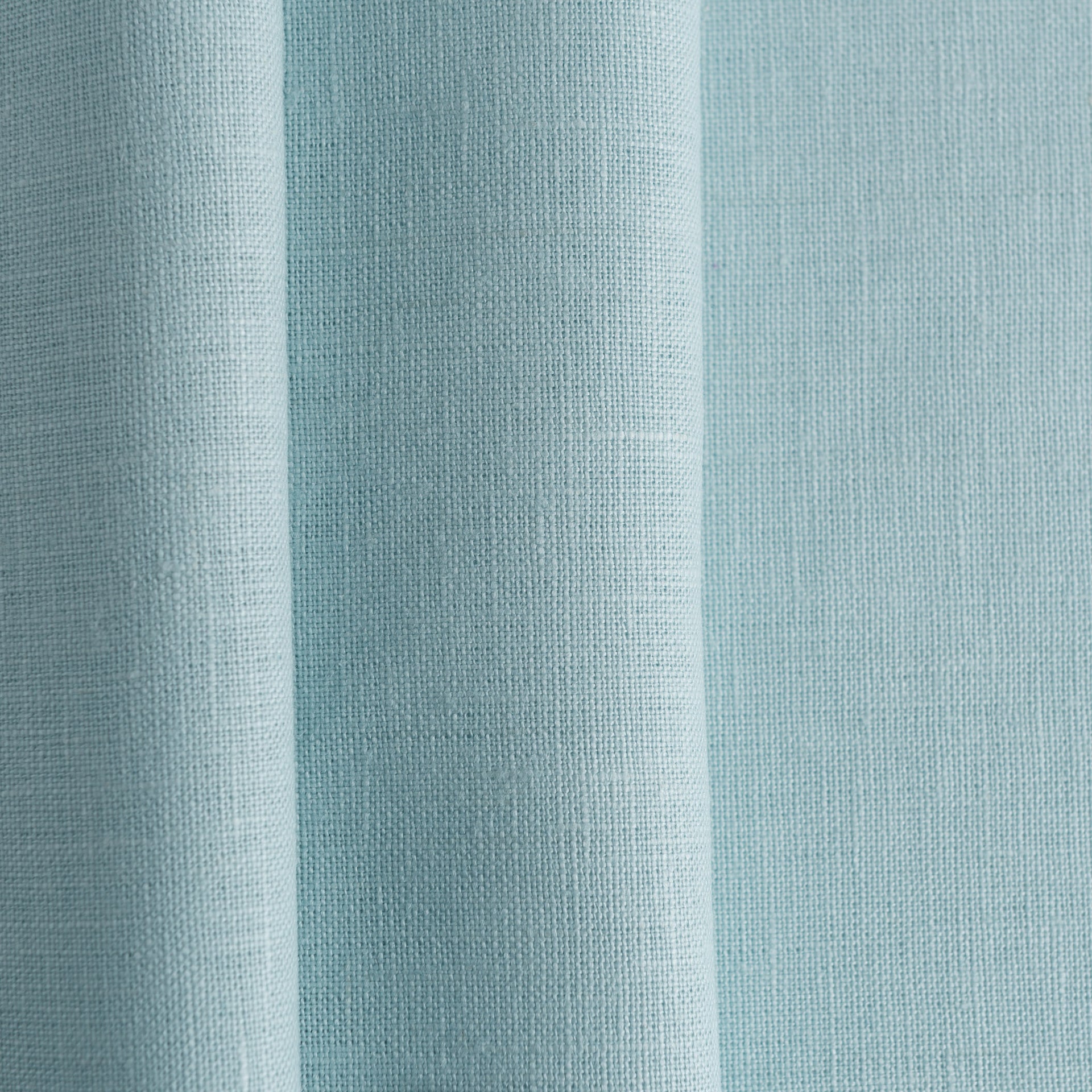 Color: sky blue