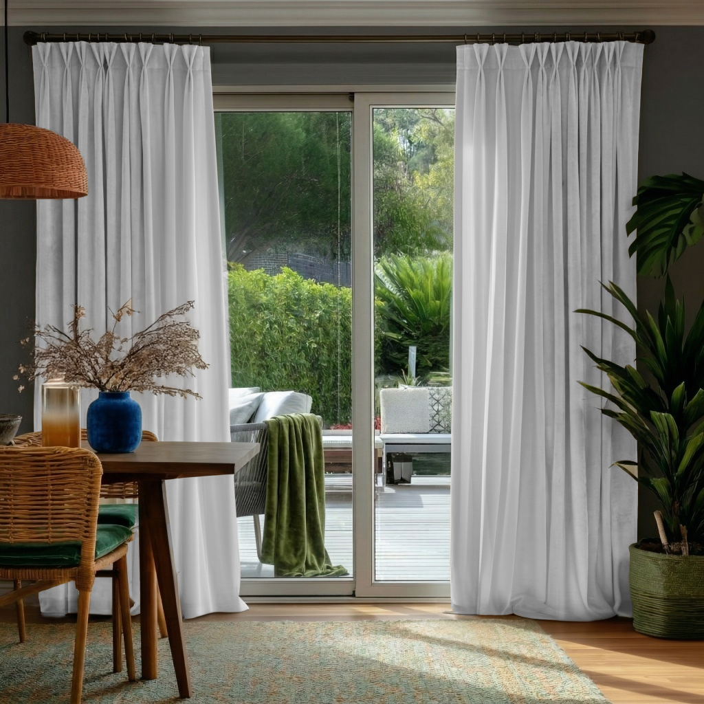 Off-White Velvet Pinch Pleat Blackout Curtains for Bifold Doors in a Dining Room with Grey Walls
@Heading: Pinch Pleat